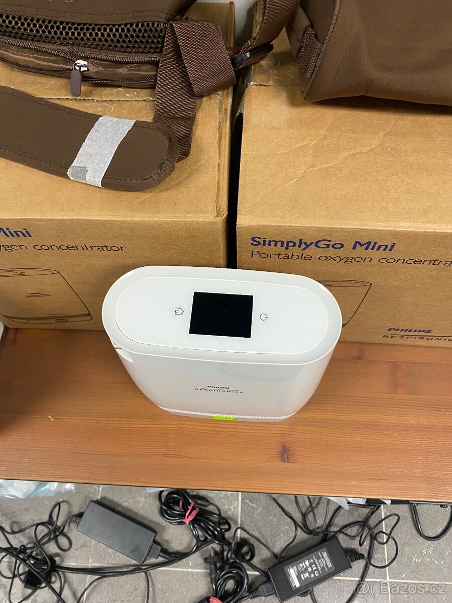 Kyslíkový přístroj váha 2,3 kg - baterie až 5 hodin provozu - 5