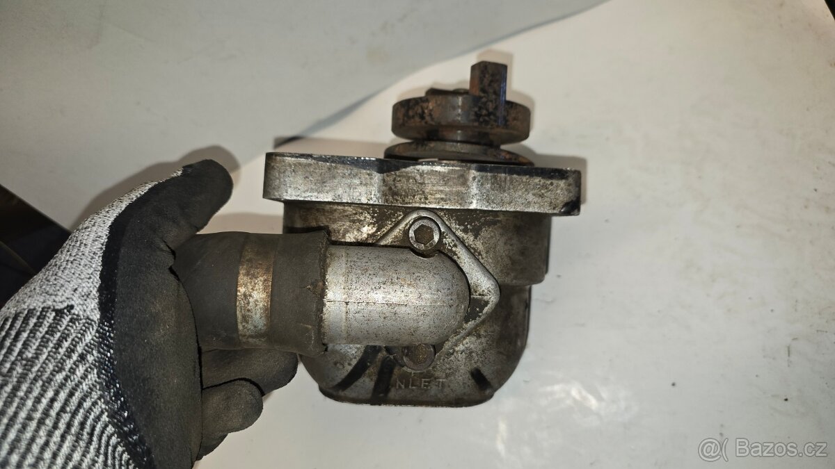 Použité Hydraulické čerpadlo PLESSEY 3F58AX - 5