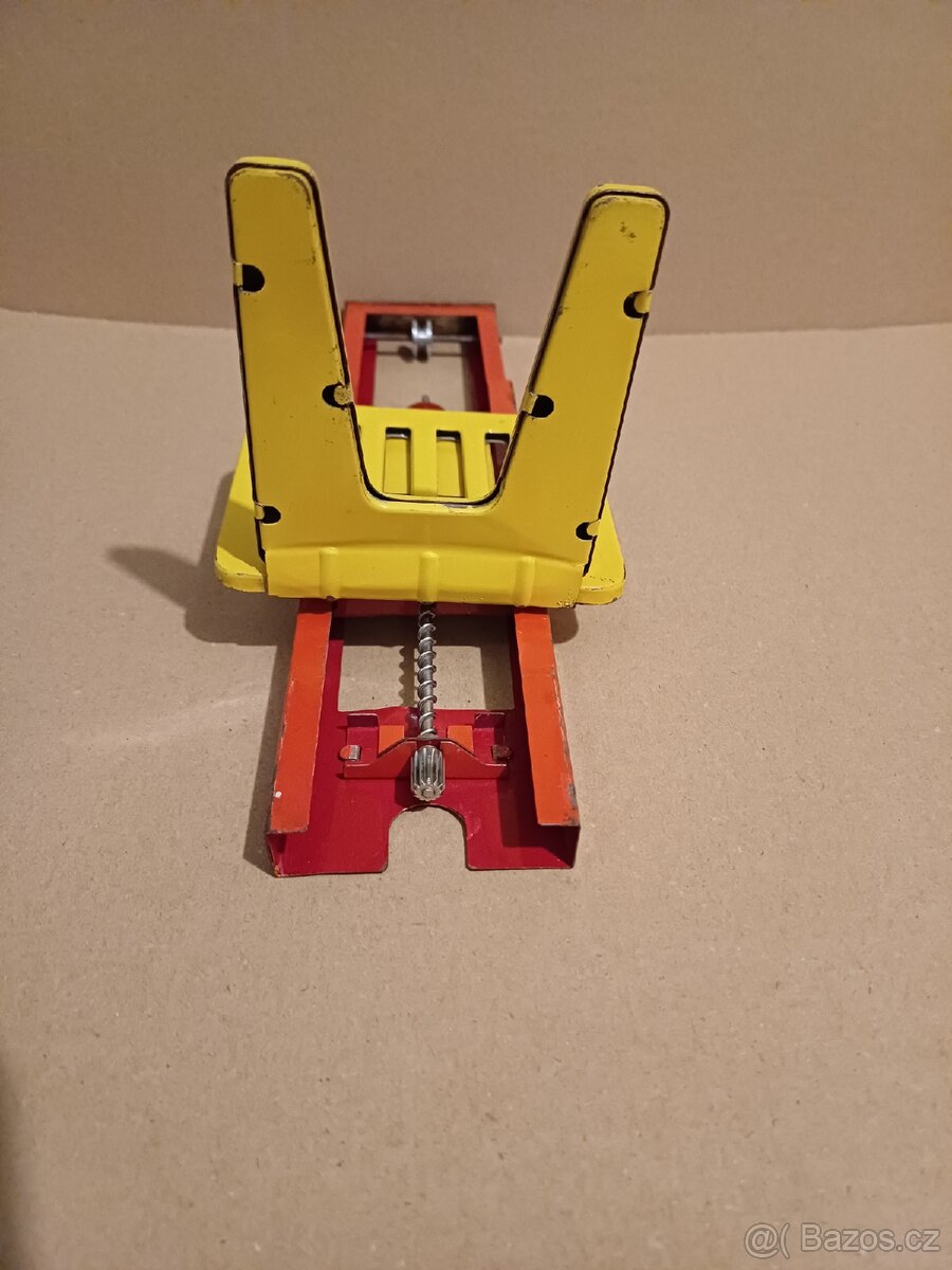 Staré hračky. Ites,kdn. - 5