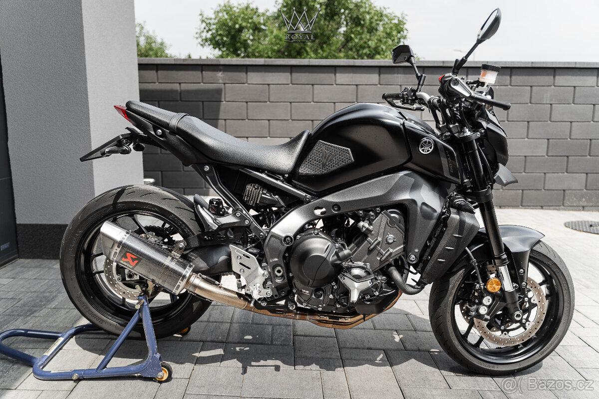 Yamaha MT-09 + Výfuk Akrapovič so zvodami - 5