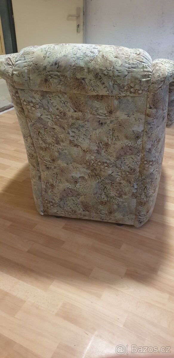 Křeslo z mikroplyše - 5