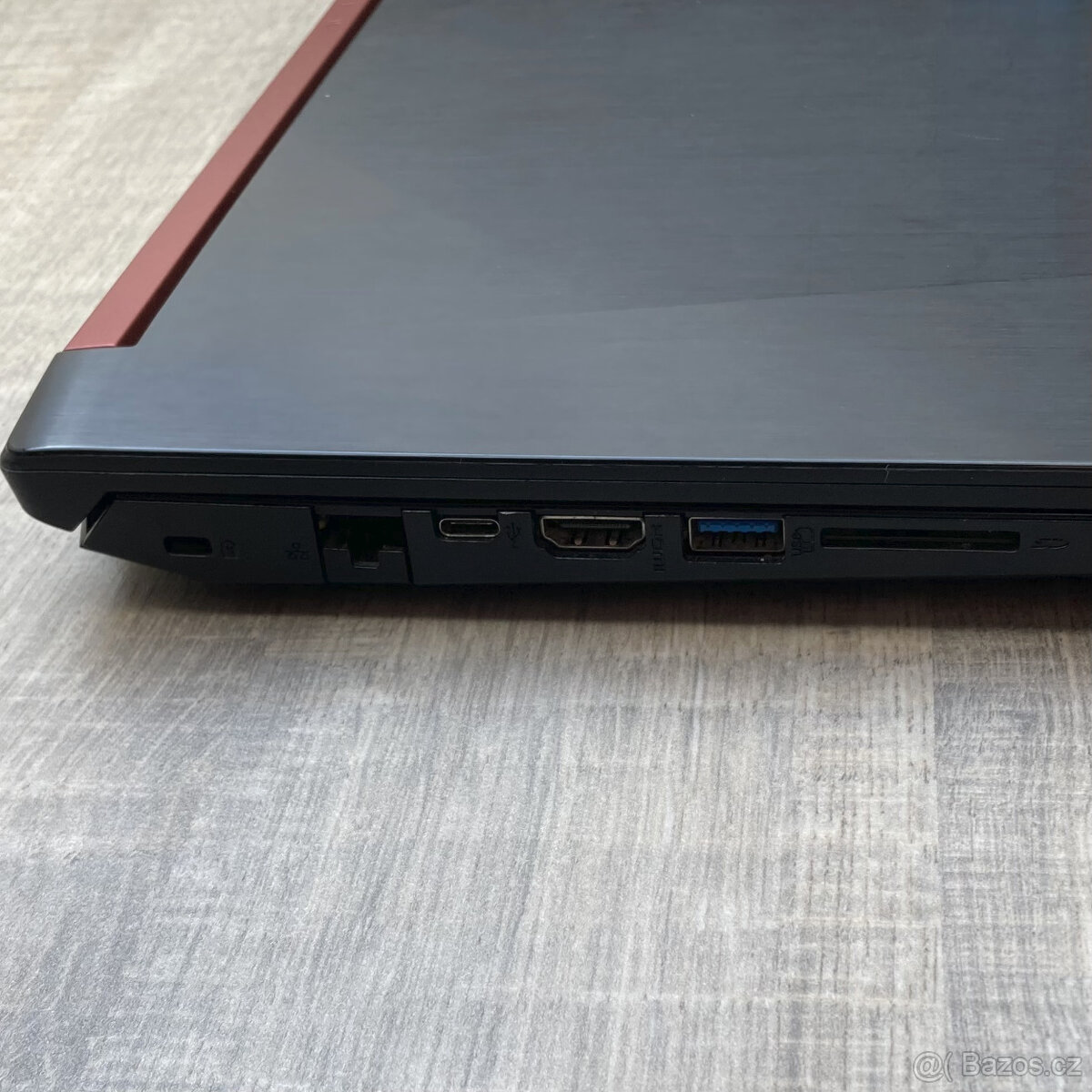 HERNÍ NOTEBOOK | Acer Nitro 5 | i7 + 16GB RAM | GTX 1050 Ti - 5