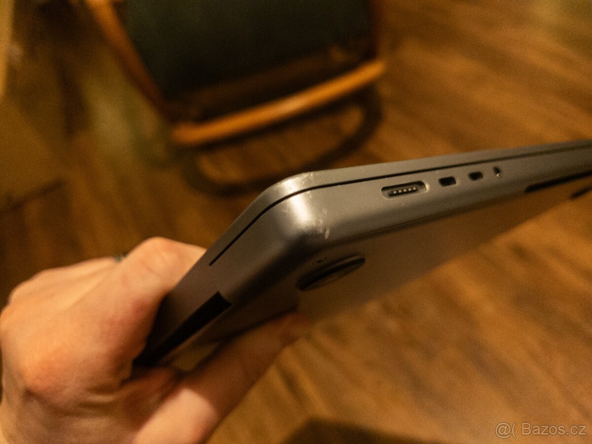 Macbook Pro M1 16", 32 GB, 512 GB SSD - 5