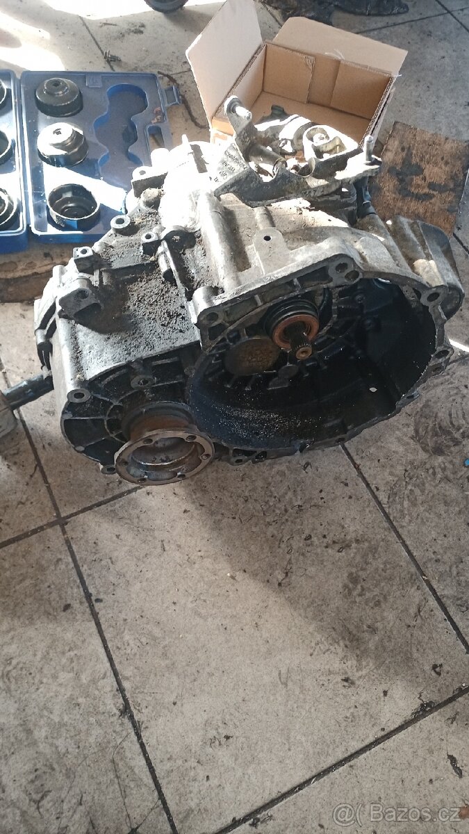 Volkswagen Passat B6 - 5