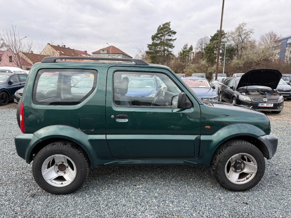 Suzuki Jimny 1.3i 4x4 - 5