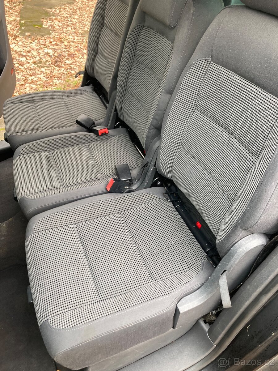 Sedačky Vw Touran 1T1 - 5