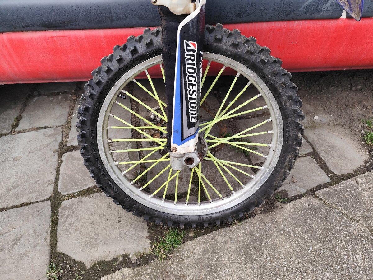 Předek Yamaha yz250f, 2002. - 5