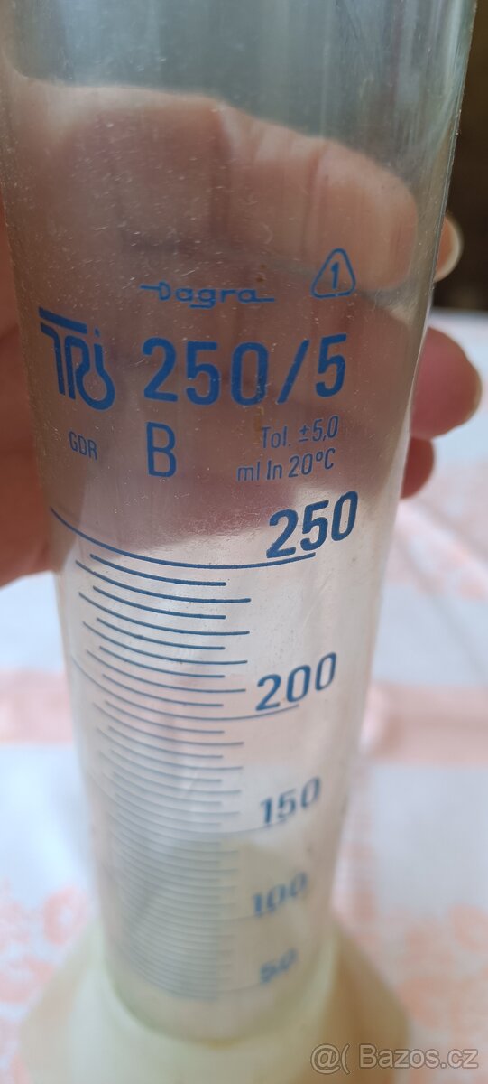 Laboratórní sklo - 5