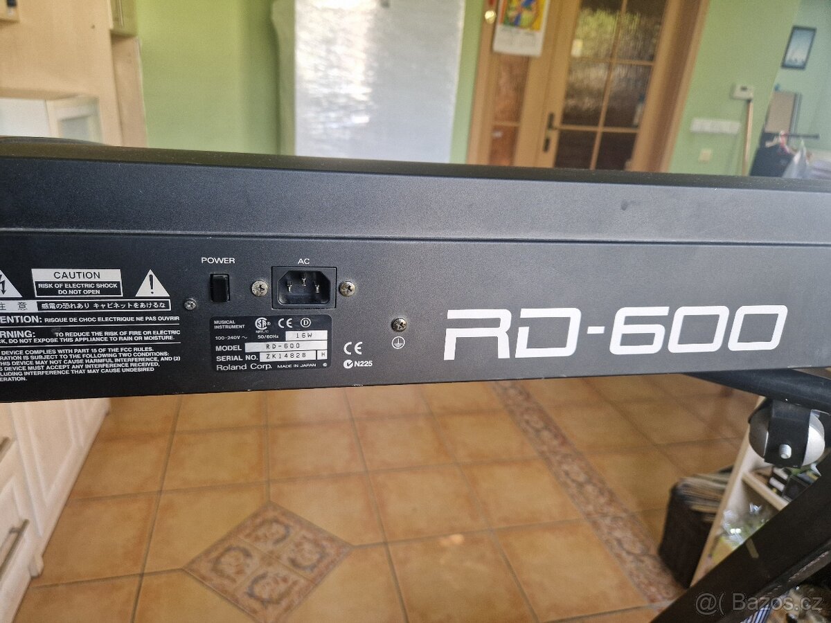 Roland RD 600 - 5