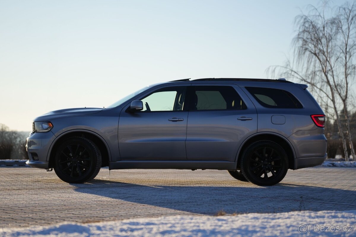 Dodge Durango 3.6 V6 / DPH / 6 míst