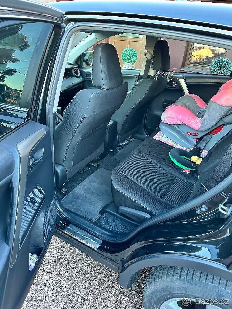 Toyota RAV4 2.2 d4d 110 ke 4x4 5/2015 - 5