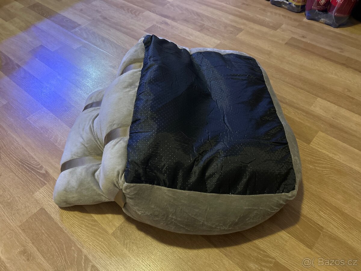 Pelíšek do auta pro malé psy\kocky - 5