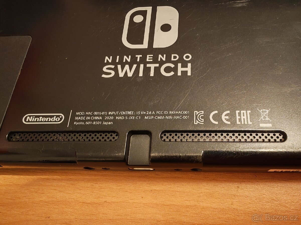 Nintendo switch + hra - 5