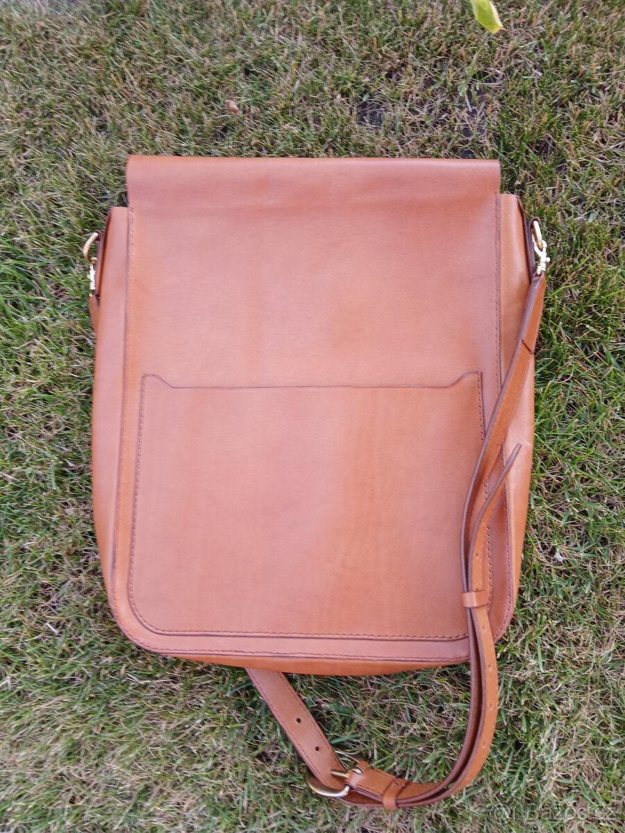 Prodám koženou ručně šitou tašku - SPĚCHÁ - 5