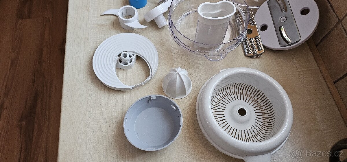 Náhradní díly k robotů,struhadlo atd.. - 5