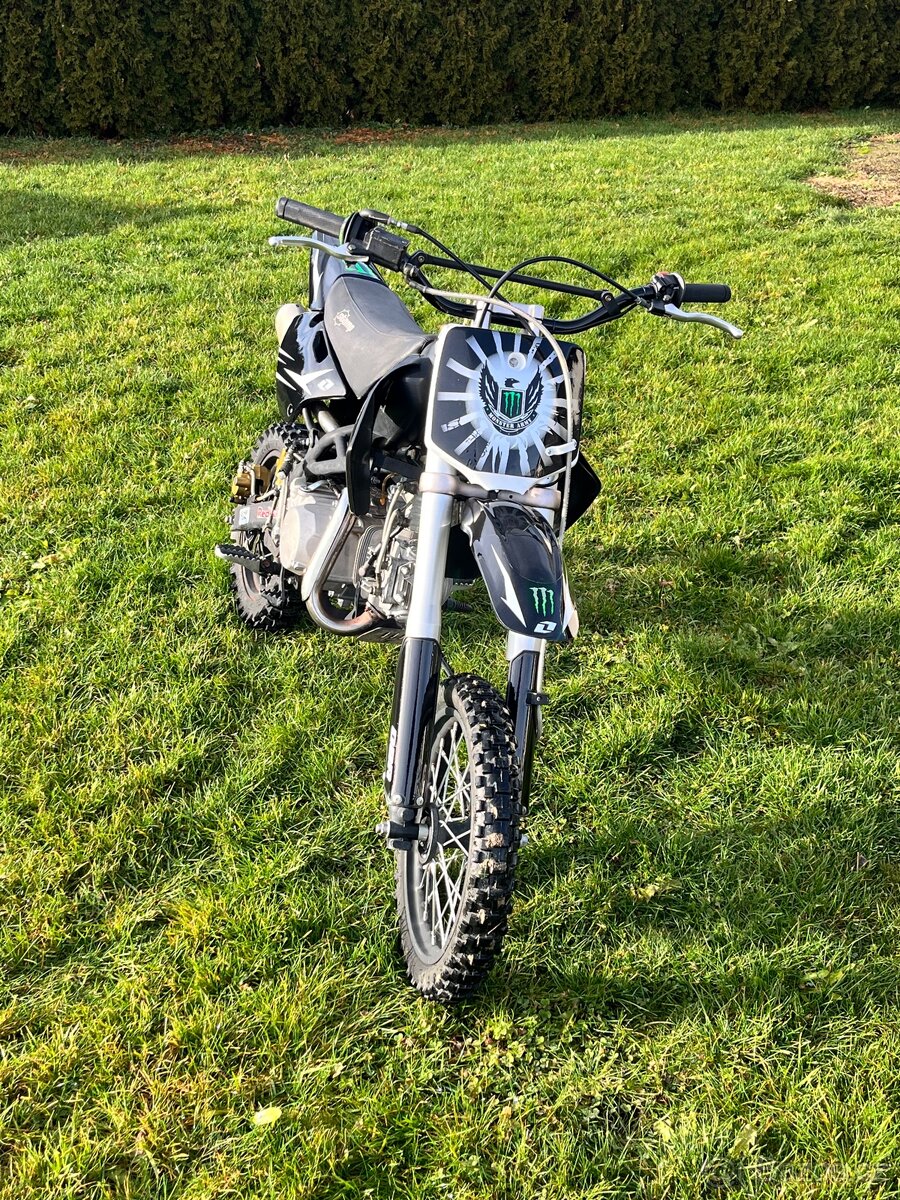 Stomp KZR 140