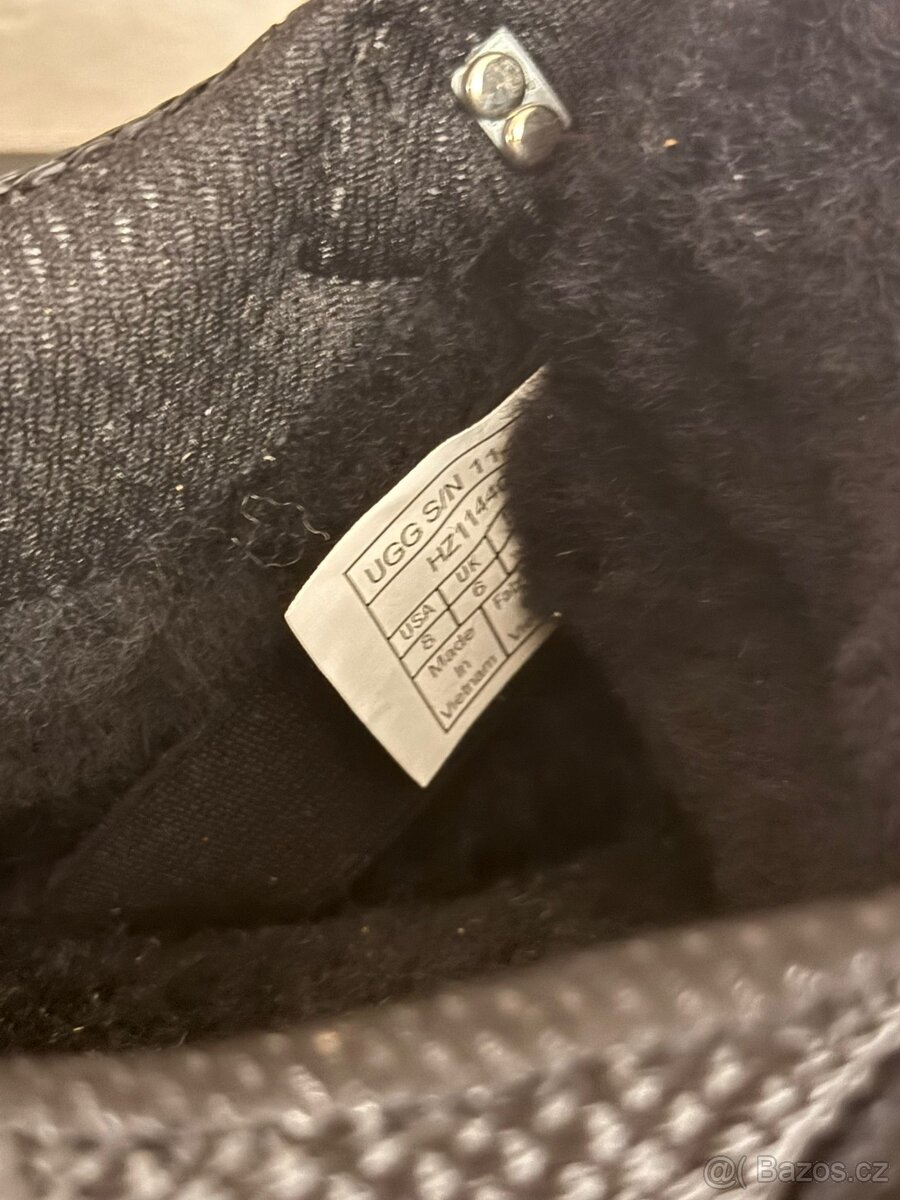 UGG lowmel black - 5