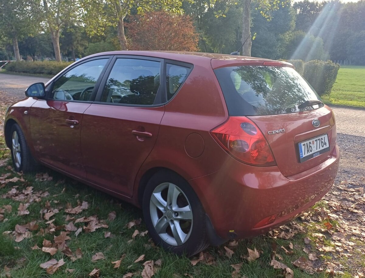 Kia Ceed 1.4i 80 kW benzín + LPG - 5