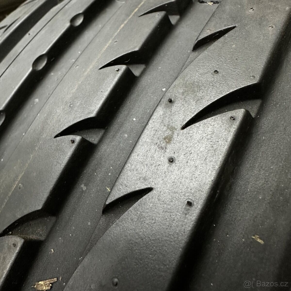 2ks pneu Nexen 235/40/18 95Y - 5