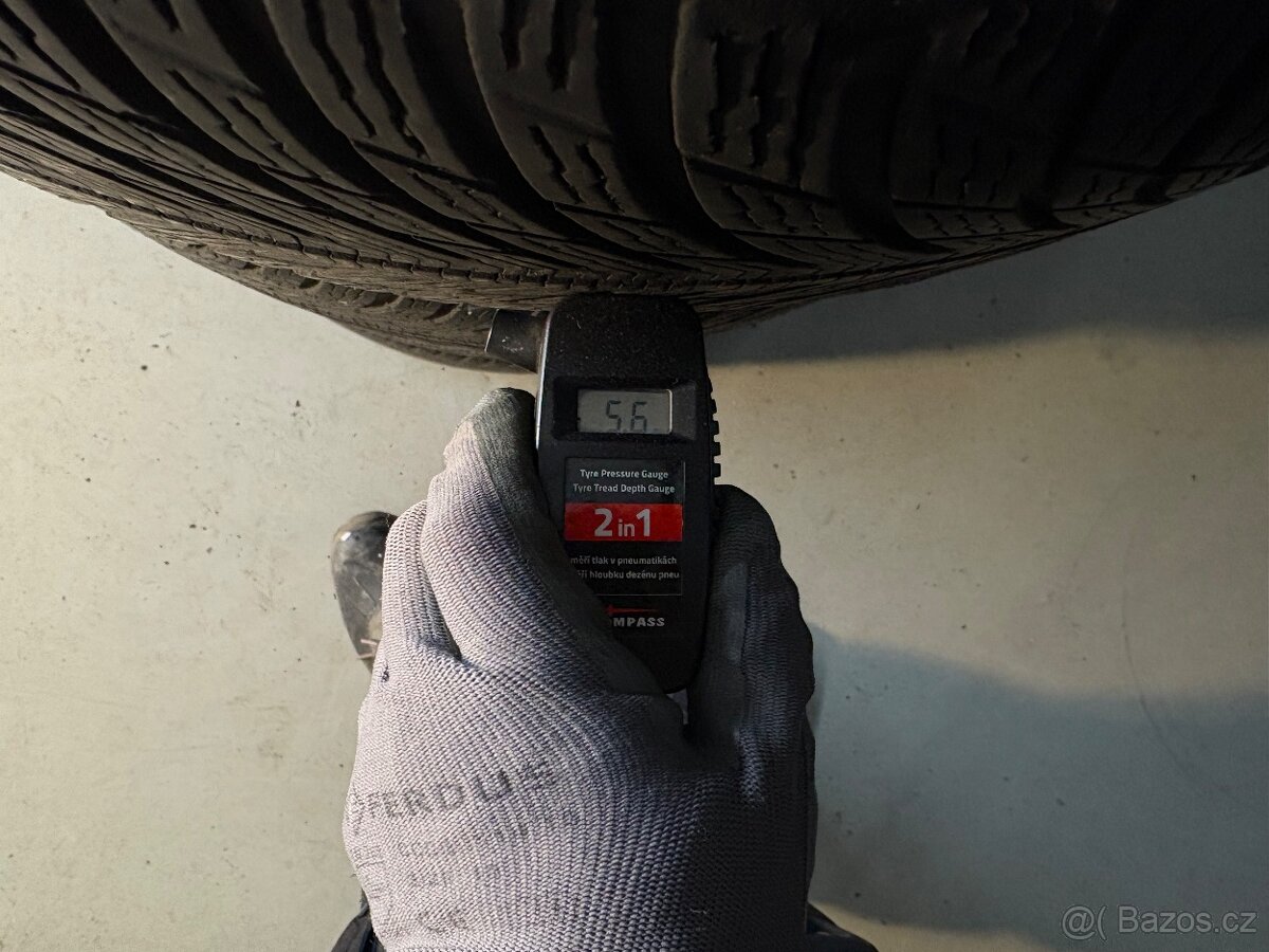 Zimní pneu Michelin 235/55R17 - 5