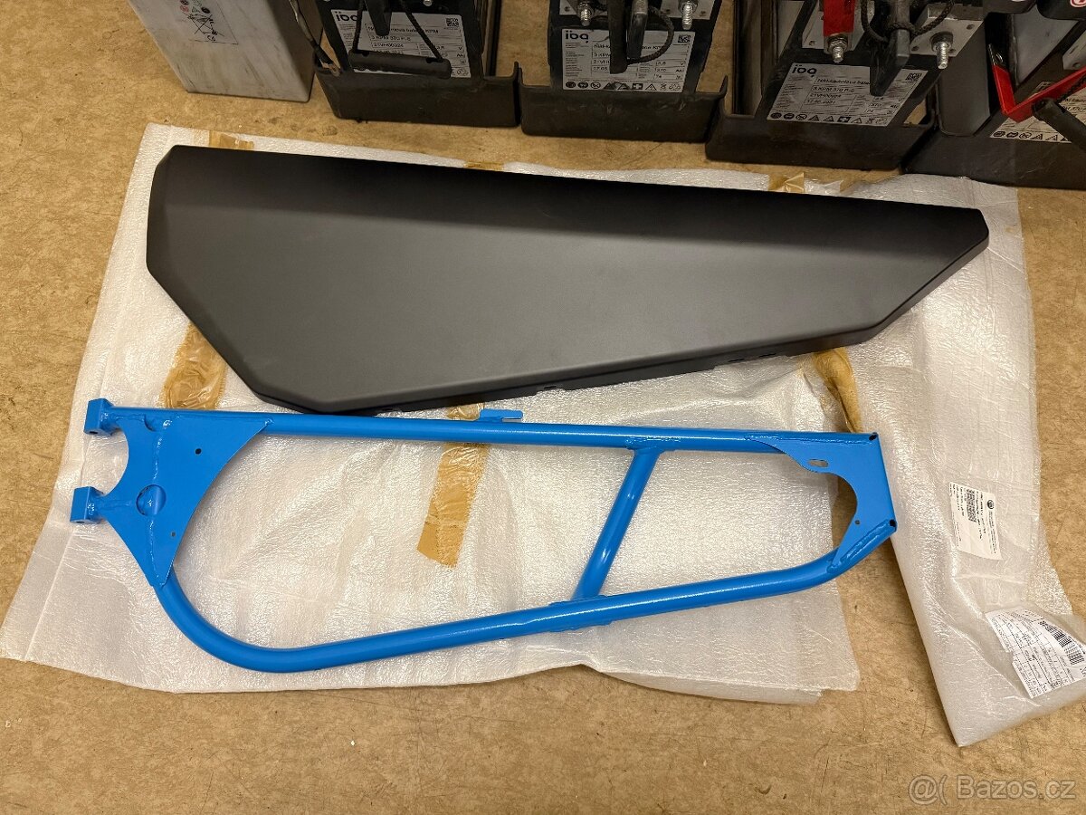 CAN AM Maverick X3 Turbo RC - pravé dveře - 5