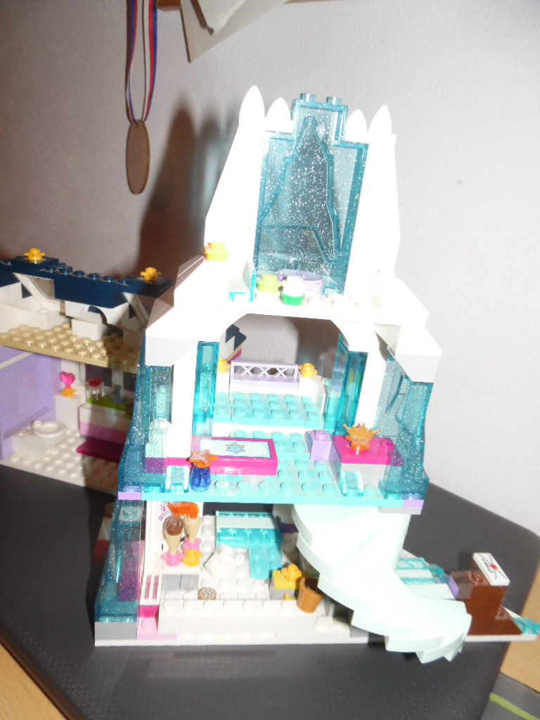 Lego - Frozen a domeček - 5