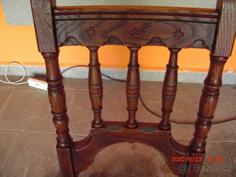 starožitny nábytek - 5