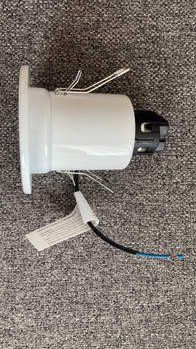 Prodám 3 podhledová světla na závit E27 - 5