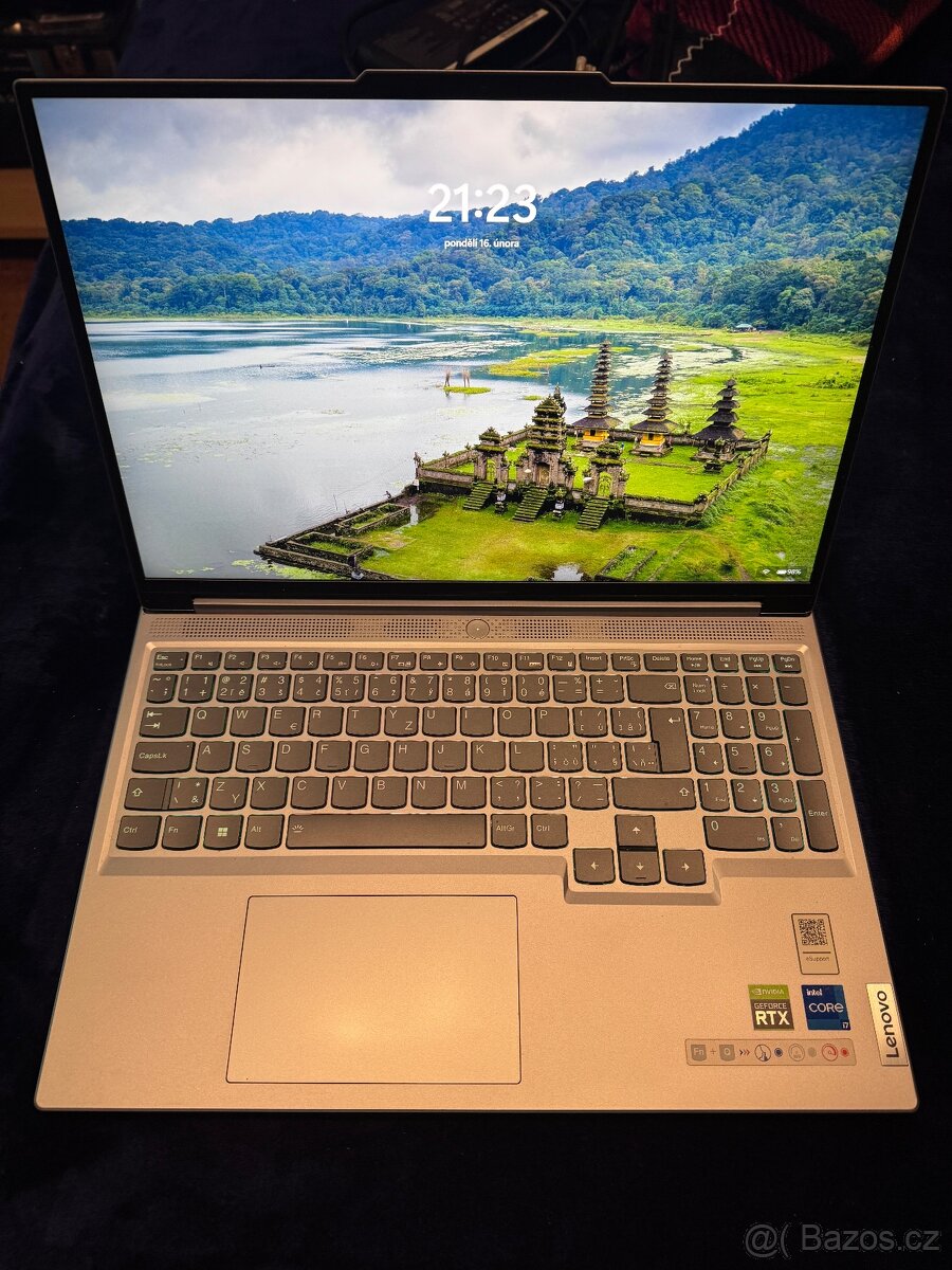 Lenovo Legion Slim 5 16IRH8 Misty Grey kovový - 5