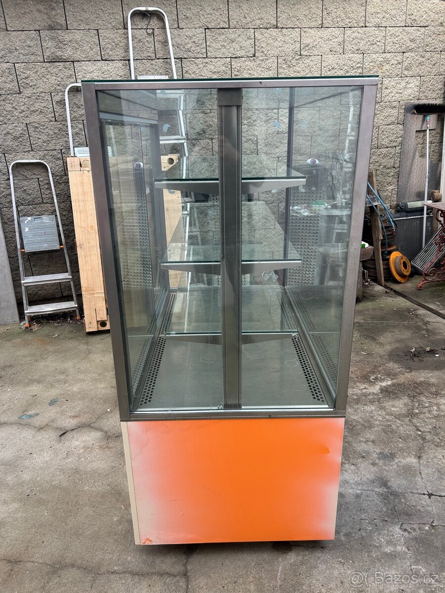 Chladicí vitrína - 5