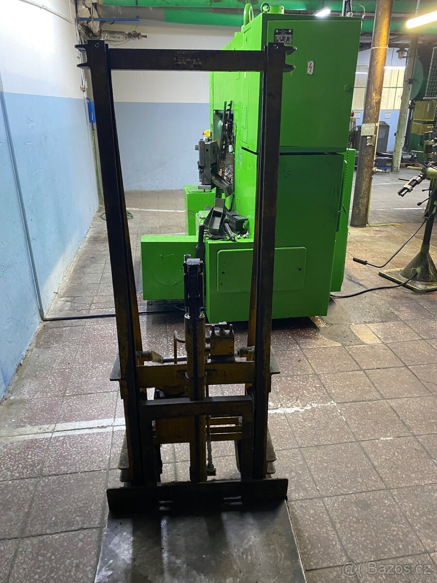 HYDRAULICKÝ MANIPULAČNÍ VOZÍK , ZVEDÁK - 5