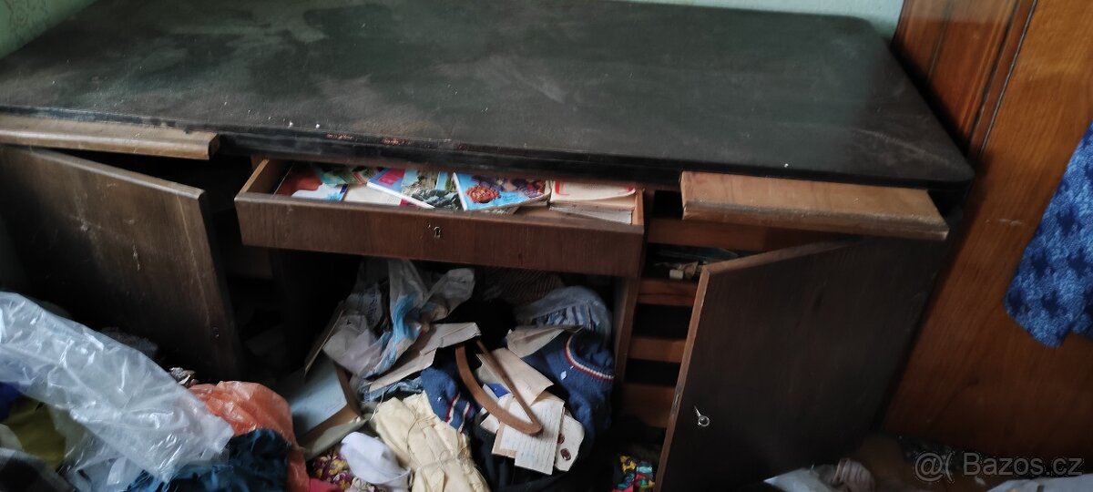 Starožitný nábytek 3-sestava - 5