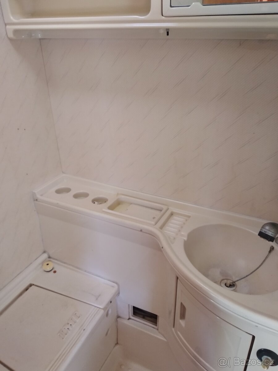 Prodám karavan s tp a stk - 5
