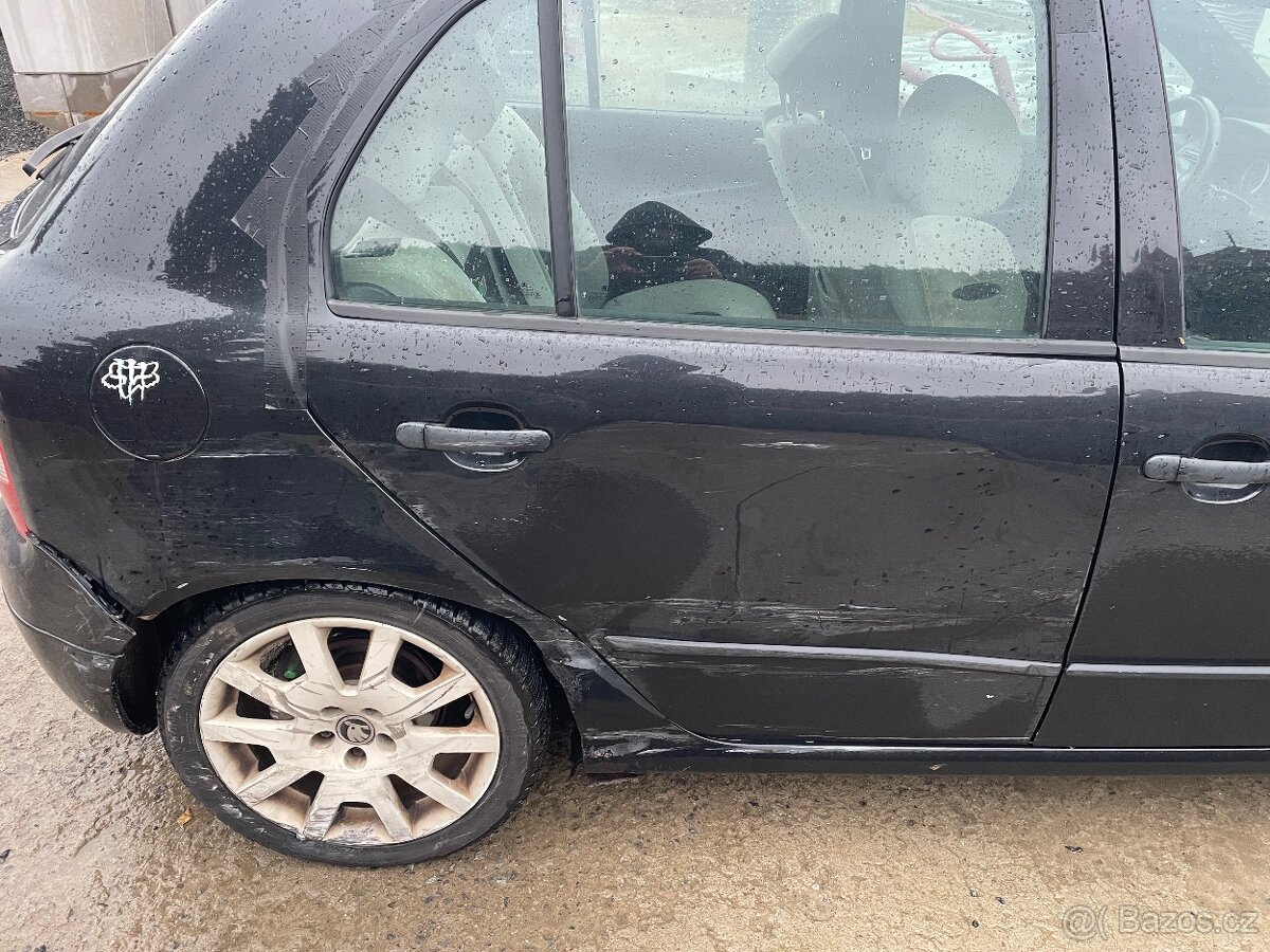 Škoda Fabia RS 1,9tdi lehce havarovaná odjezd po ose - 5