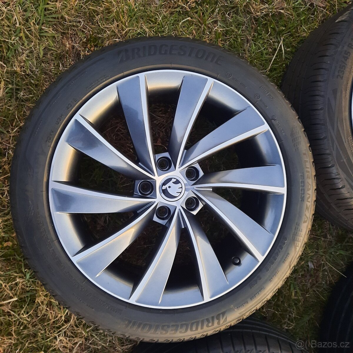 Trinity Turbine Antracit zimní alu kola Octavia R18 - 5