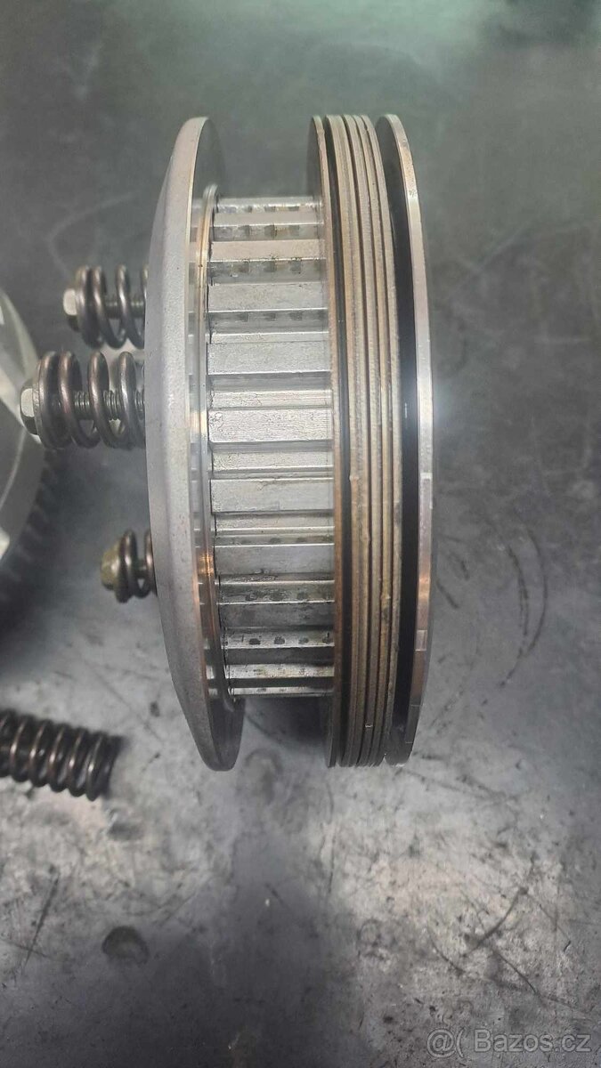 spojkový koš Yamaha XT660 - 5