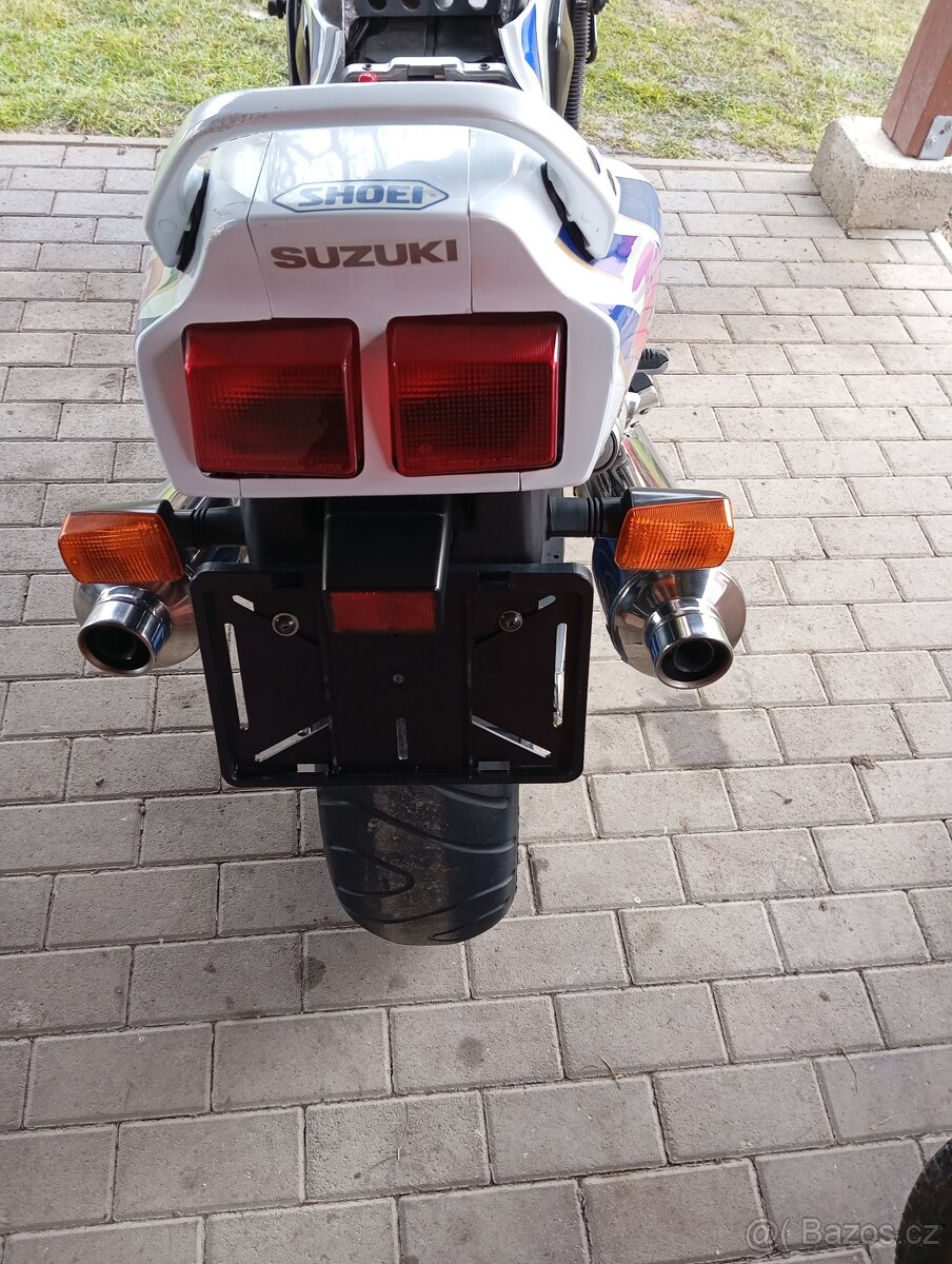 Suzuki GSX-R 1100 - 5