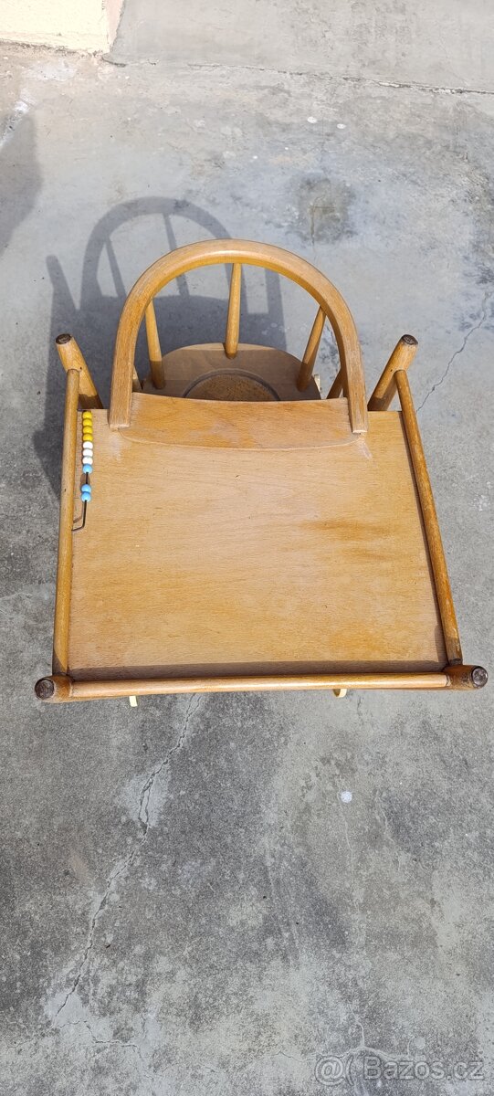 Dětská jídelní stolička - 5