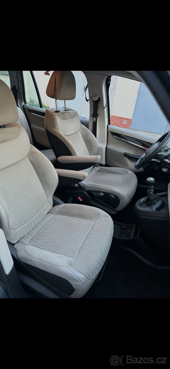 Prodám Citroën C4 Picasso 2.0 HDi 150 - 5