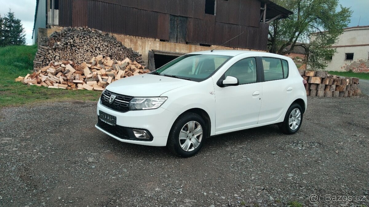 sandero 1,0i - 5