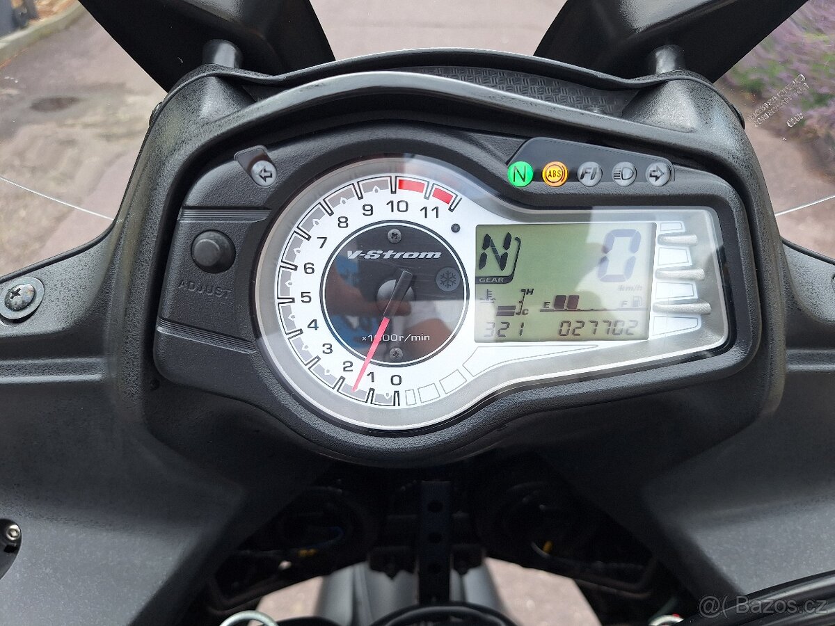 Suzuki V-Strom 650 XT