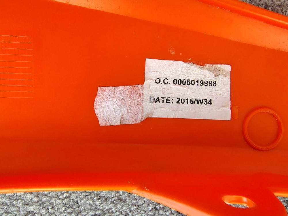 KTM plasty nádrže - 5