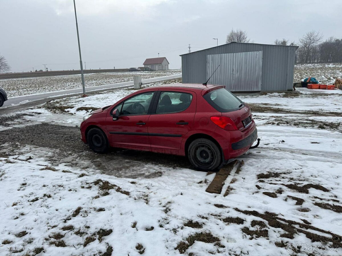 Peugeot 207 - 5