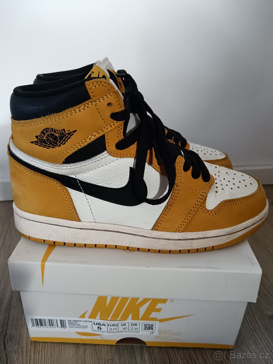 Air Jordan 1 Retro High OG "Yellow Ochre" - 5