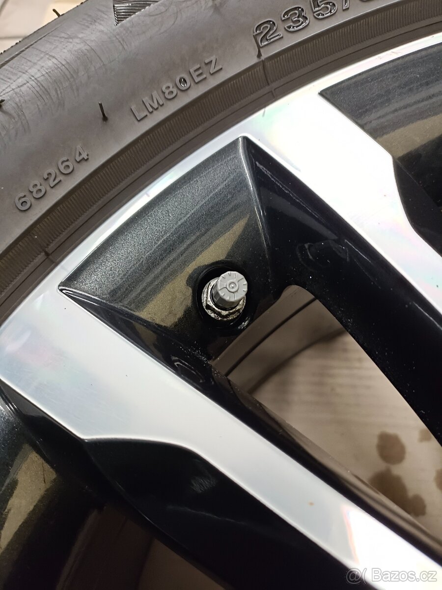 Orig Alu sada Škoda Kodiaq-Trinity 18" - 5