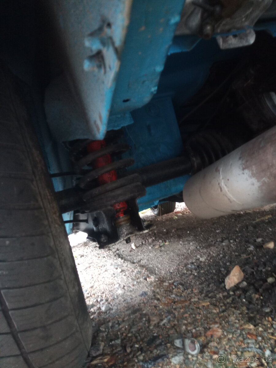 prodam Skoda 100l - 5