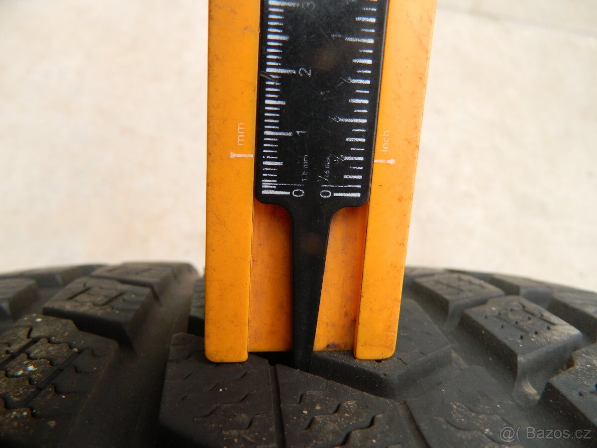 285/35 r20 104v 2KS zimní Pirelli - 5