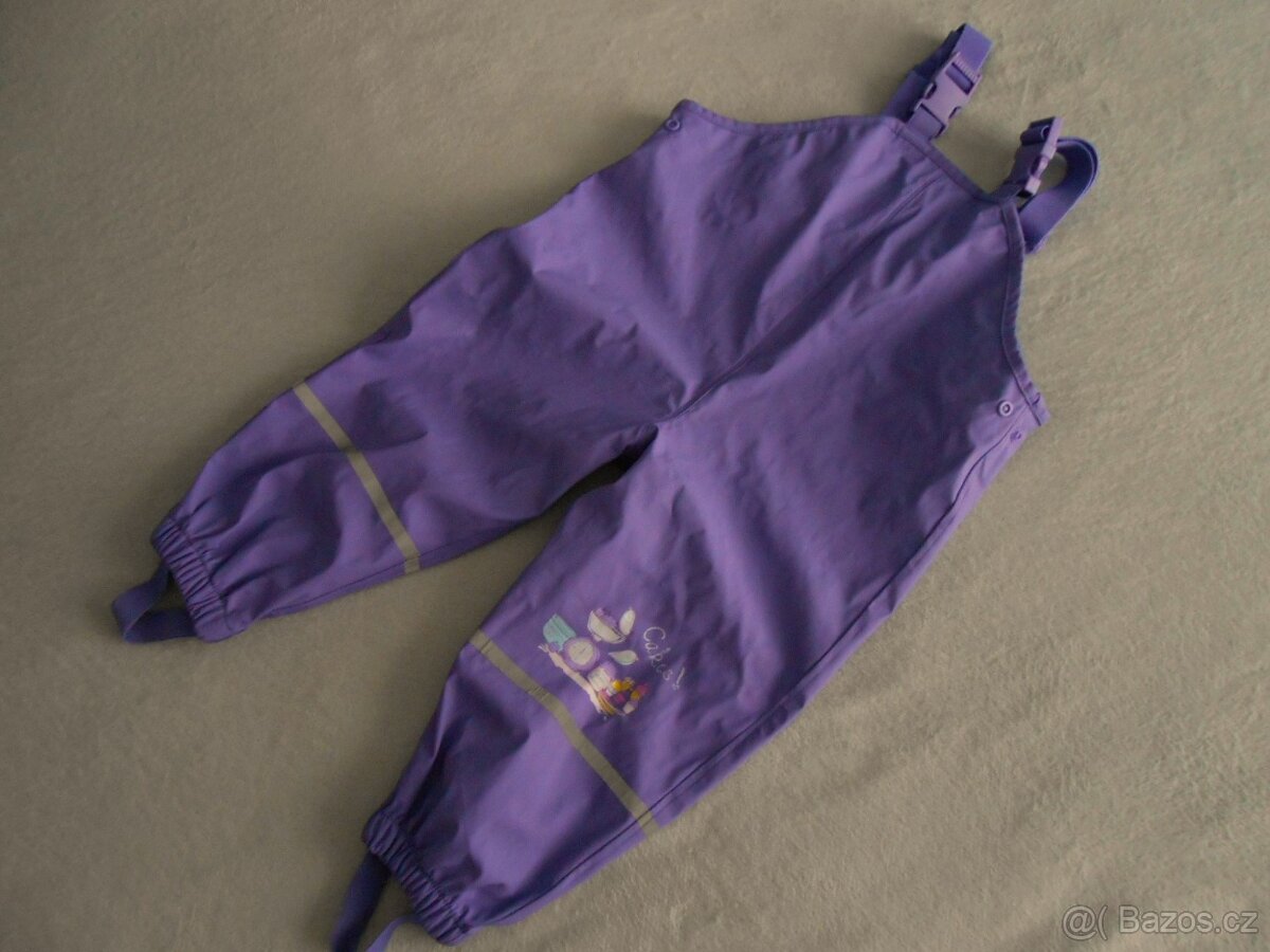 NEPROMOKAVÉ KALHOTY A BUNDY - 5