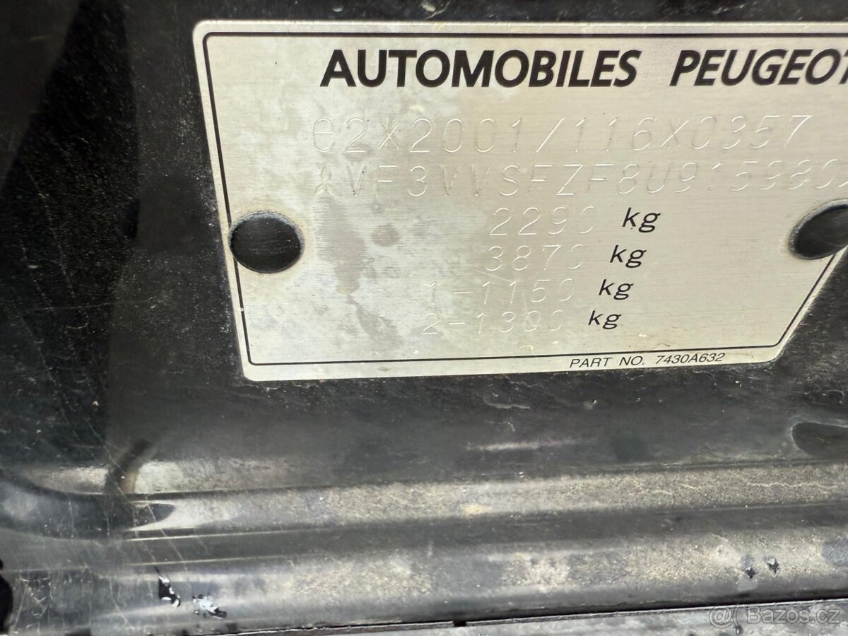Peugeot 4007 2,4i 125kw automat komplet na díly motor KO - 5