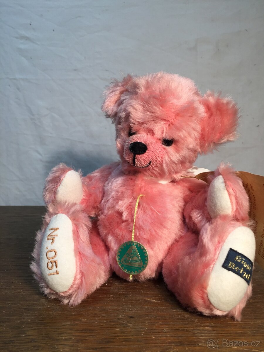 Hermann medvídek s knoflíkem štítkem limit edice číslo - 5